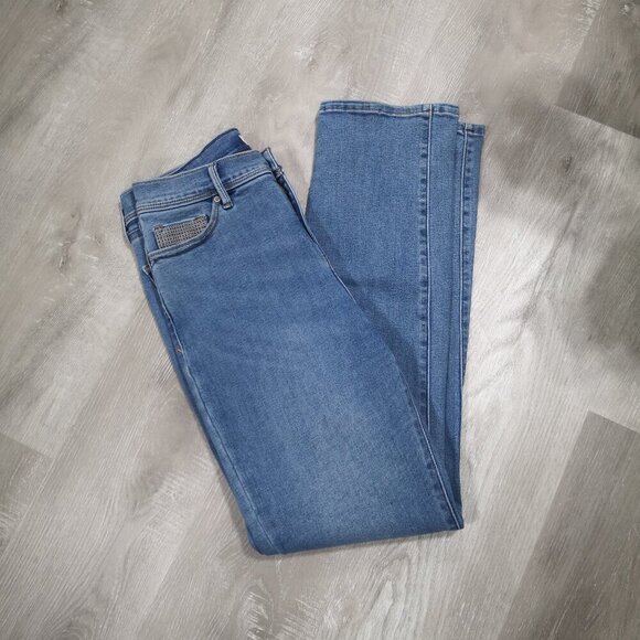 Levi's 512 Ladies Size 8 Perfectly Slimming Straight Leg Medium Wash Blue Jeans - Picture 12 of 16